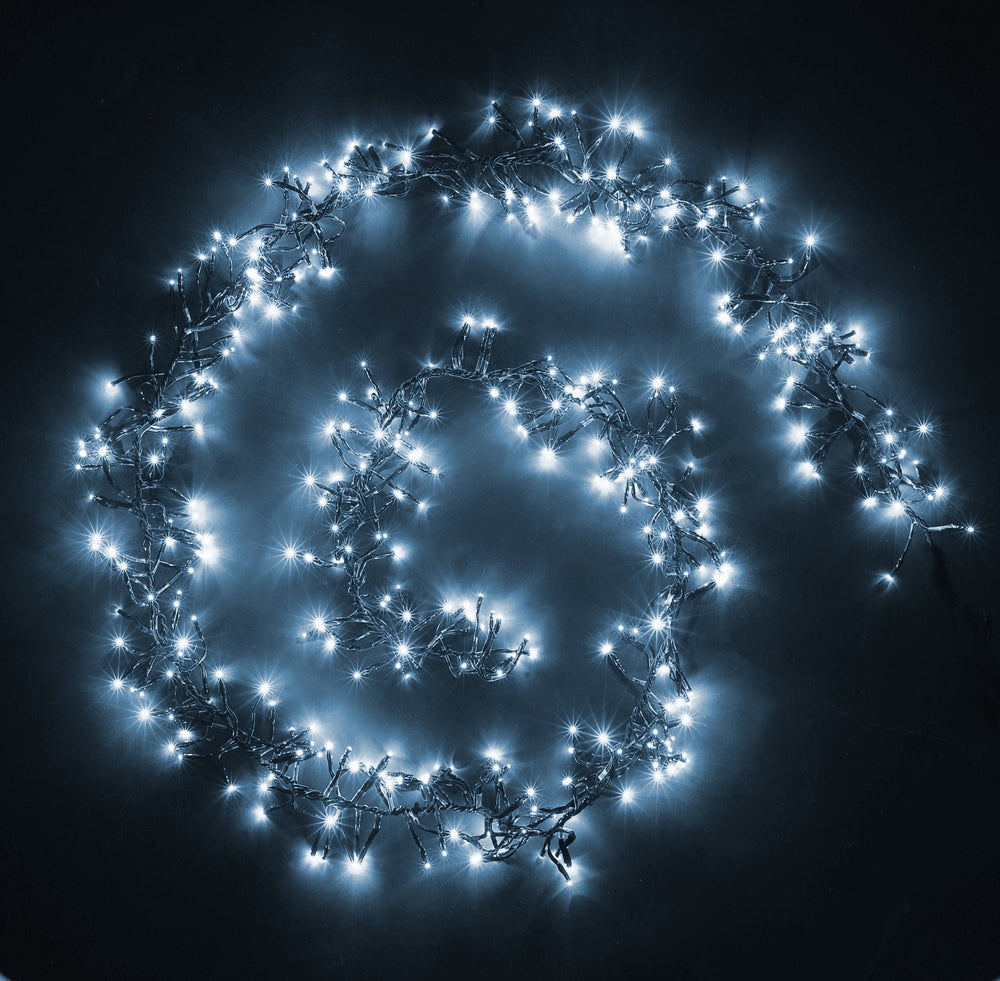 Connectable LED Outdoor Waterproof Cluster String Lights (5m, 10m, 15m)