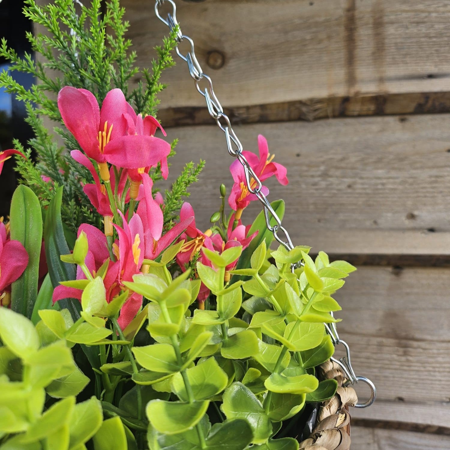Best Artificial Pink Mini Daffodil Display in 10 inch Round Hanging Basket