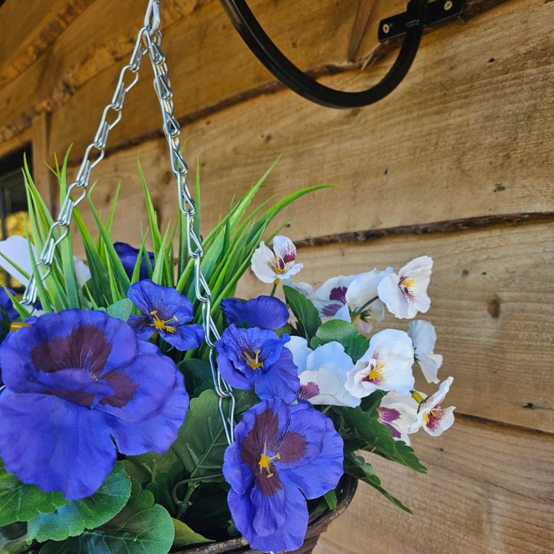 Pair of Best Artificial 30cm Pansy Flower Displays in 10" Wicker Rattan Cone Baskets - Suitable for Outdoor, Indoor and Garden (Lilac & White)