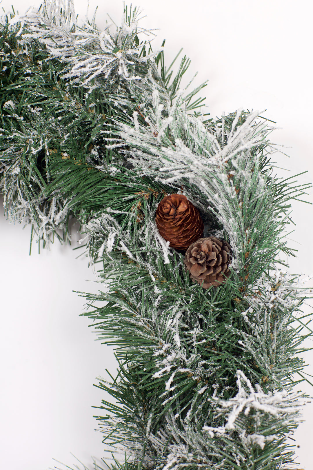 Best Artificial 6ft-9ft-12ft Frosted Luxury Christmas Garland with Pine Cones - Optional Lights
