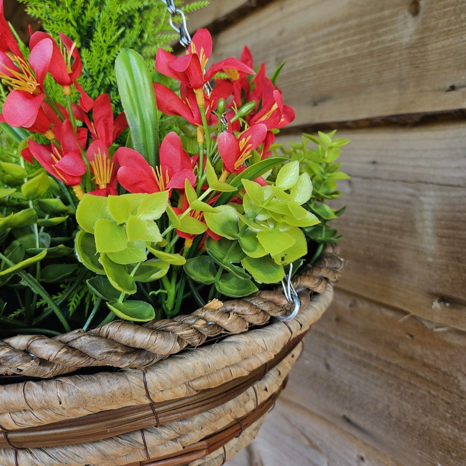 Best Artificial Red Mini Daffodil Display in 14 inch Round Hanging Basket