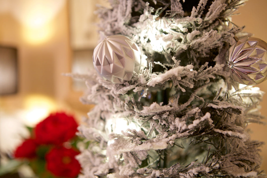 Best Artificial Mains Powered Pop-up 6ft Pre-Decorated Pre-Lit Christmas Trees