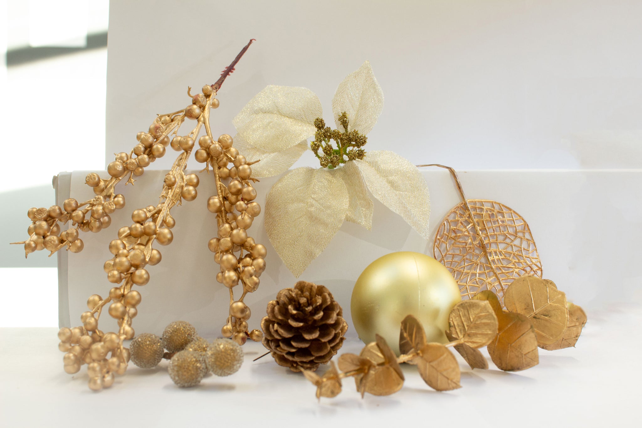 Gold Christmas Garland Decorations