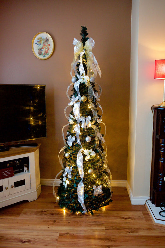 Best Artificial Mains Powered Pop-up 6ft Pre-Decorated Pre-Lit Christmas Trees