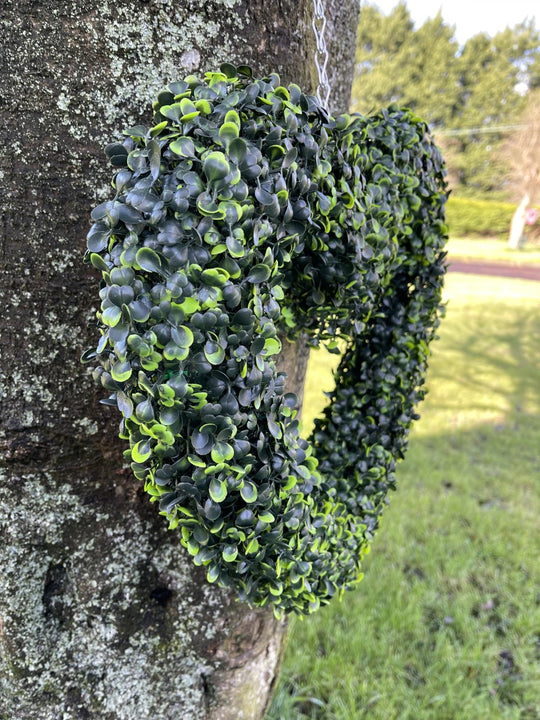 Artificial Boxwood Heart Wreath