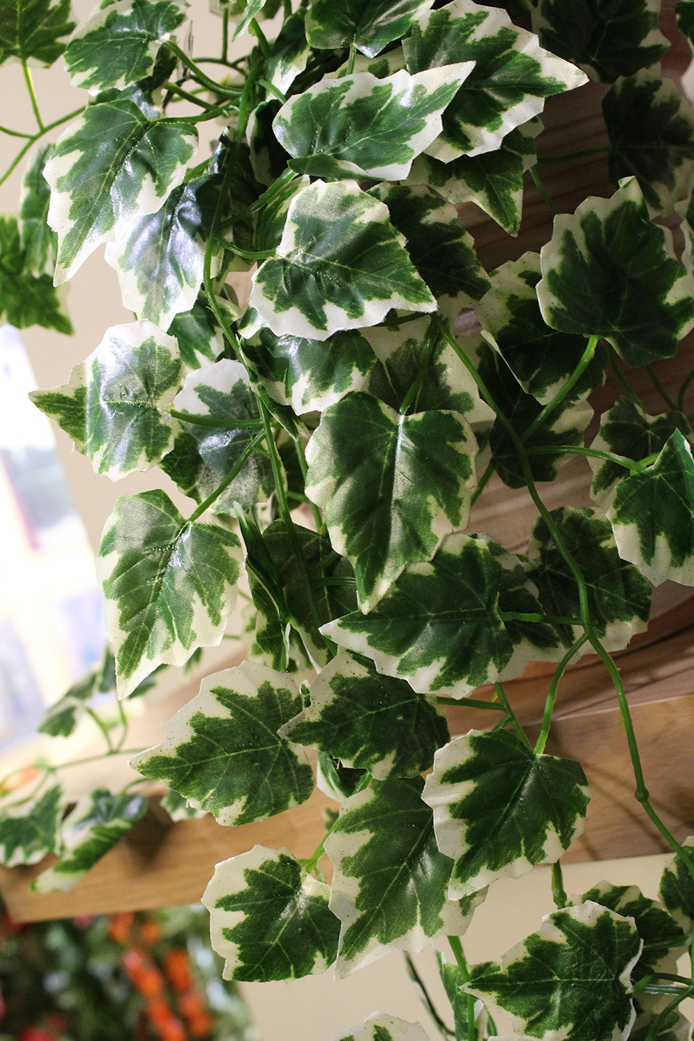 Best Artificial 100cm Variegated Grape Trailing Ivy Garland - TI01